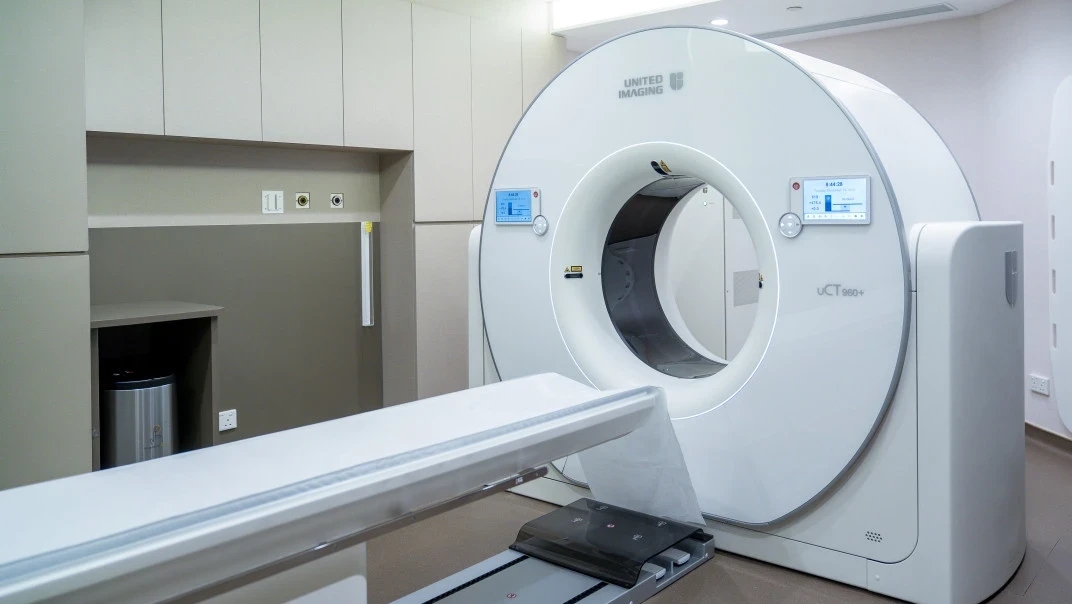 Thumbnail of United Imaging uCT 960+ CT Scanner